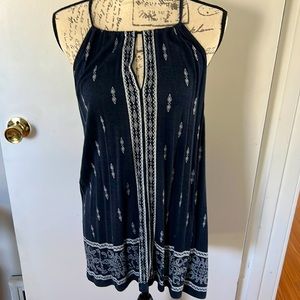 Max Studio ~ Women’s Navy & White Paisley Print Halter Top ~ Size XL